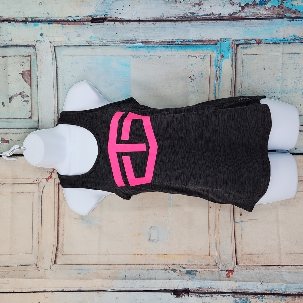 TAP OUT Tank Top